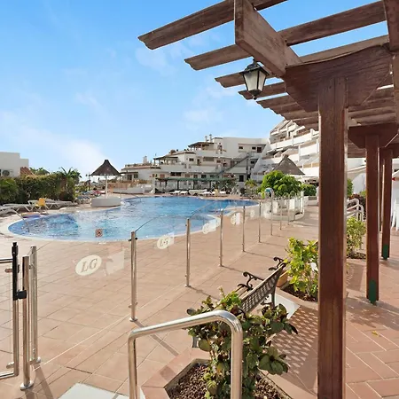 Apartman Geranios 304 *