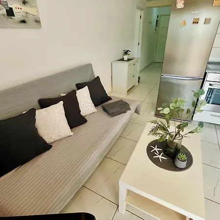 Apartment Geranios 304